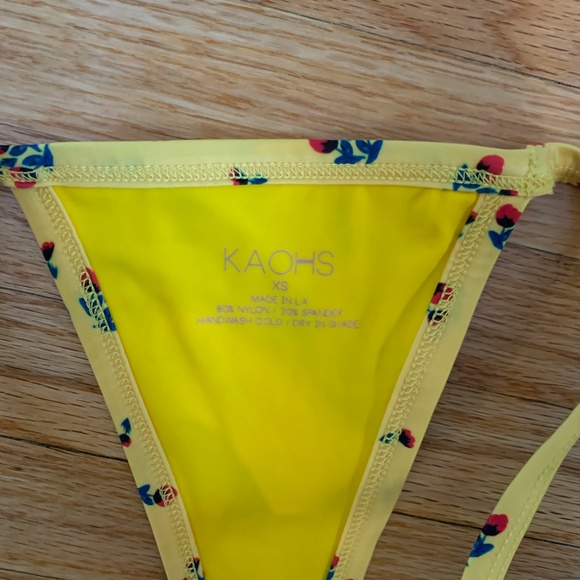 KAOHS Rosebud Yellow Bikini Bottom - Picture 2 of 3